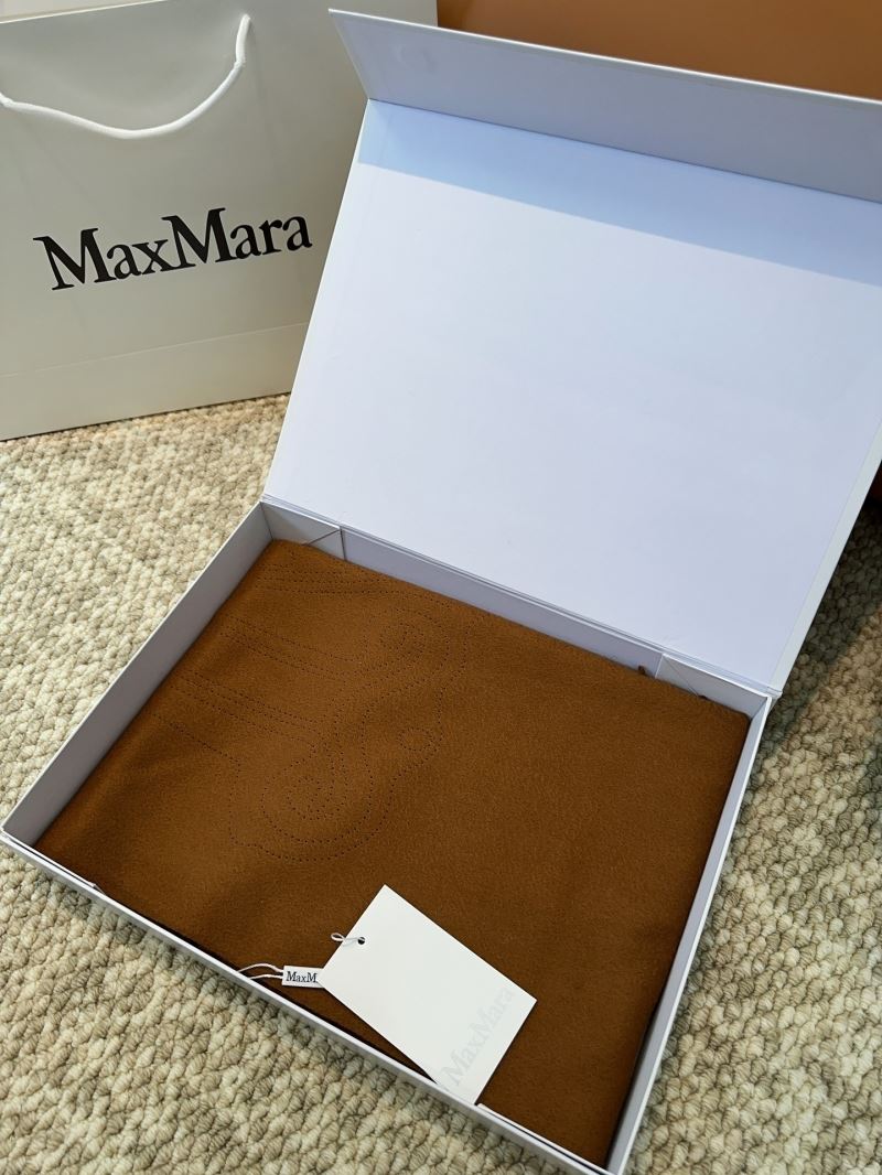 Max Mara Scarf